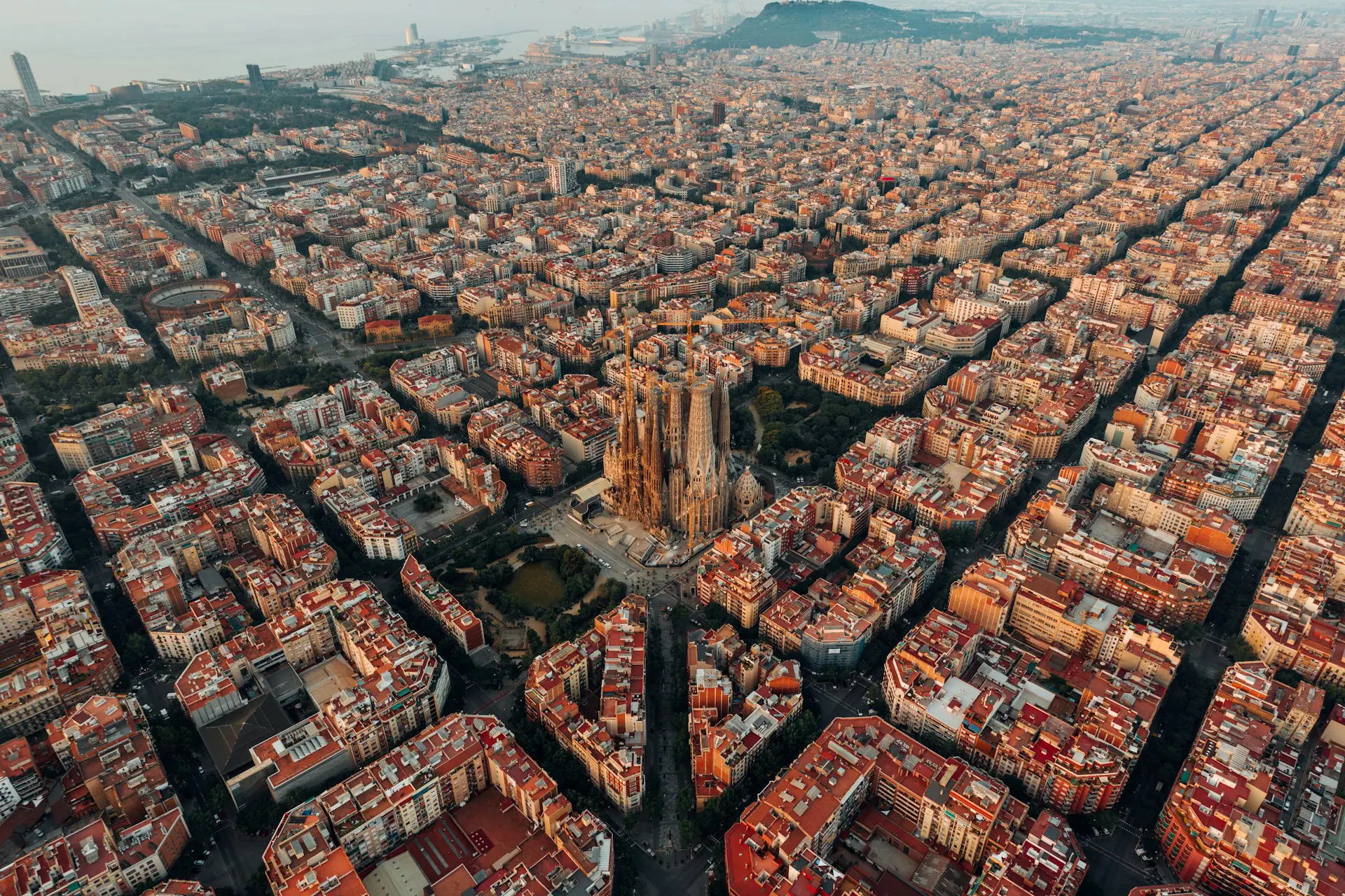 barcelona city guide sagrada familia